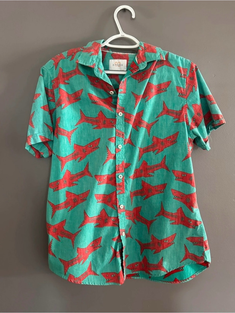 Men's Casual Short-Sleeve Shark Print Button-Down Shirt - Teal/Red
